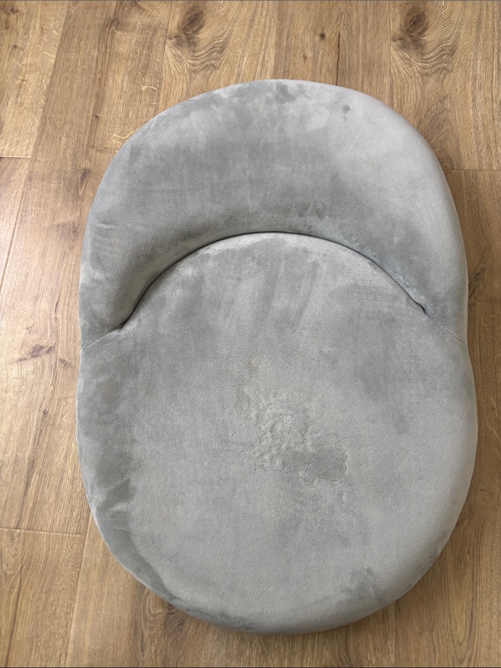 2 Dream On Me Multifunctional Nursing Chair